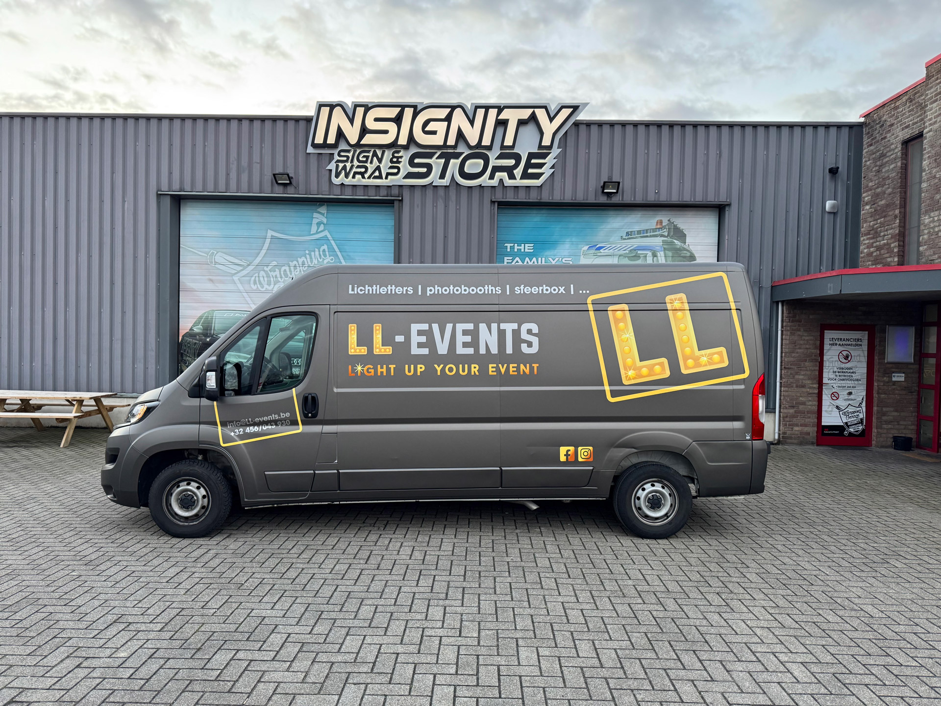 Reclame op auto